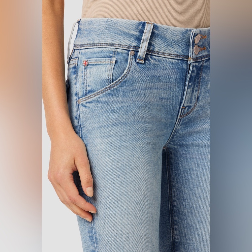 HUDSON Jeans Beth Low to Mid-Rise Baby Bootcut Petite Motion Blue Women Size 25 - Picture 7 of 17